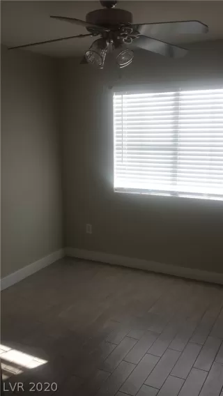 Photo #6: 2193997 Listing 