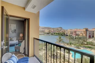 Photo #2: 2194166 Listing 