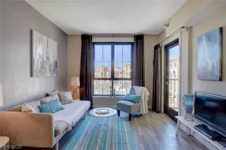 Photo #6: 2194166 Listing 