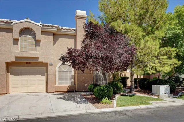 MLS: 2194172 Condo For Sale