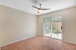 Photo #6: 2194172 Listing