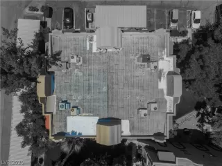 Photo #4: 2194207 Listing