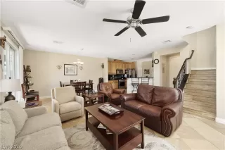 Photo #1: 2194240 Listing