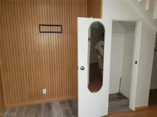 Photo #4: 2194265 Listing 