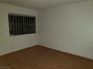 Photo #6: 2194265 Listing 