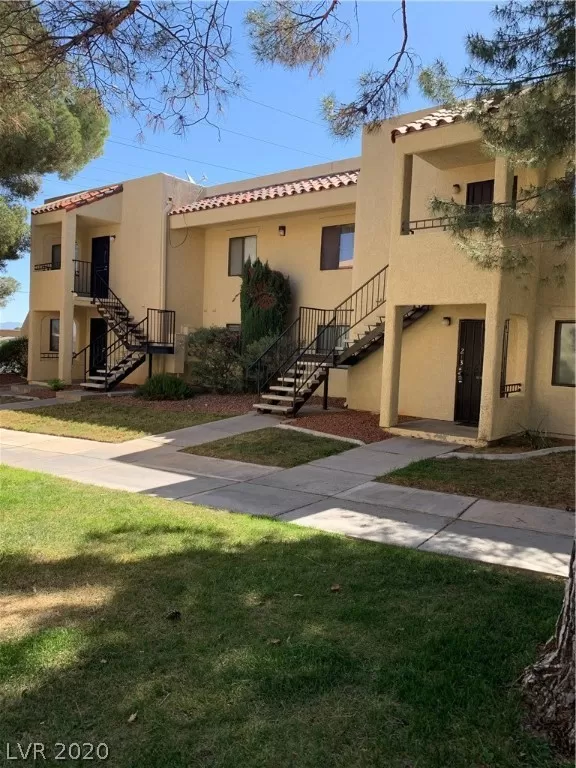 MLS: 2194269 Condo For Sale