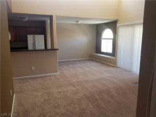 Photo #1: 2194328 Listing 