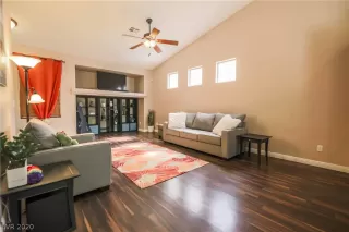 Photo #1: 2194340 Listing 