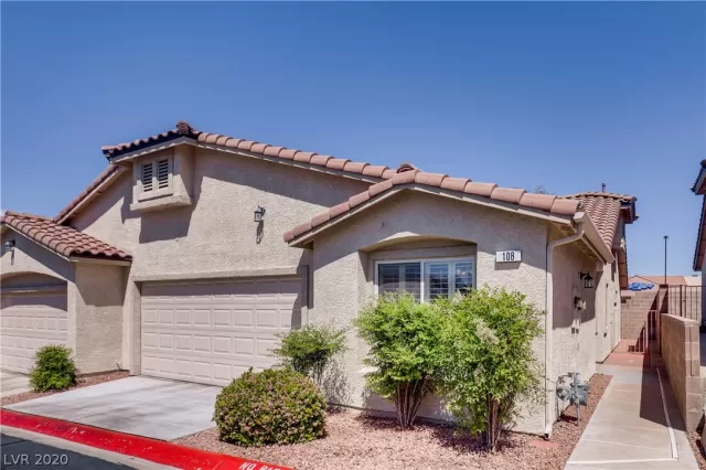 MLS: 2194371 Condo For Sale