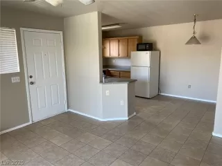 Photo #4: 2194390 Listing 