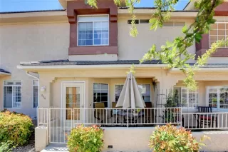 Photo #1: 2194409 Listing