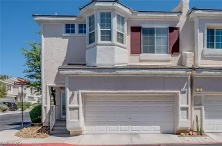 Photo #1: 2194441 Listing