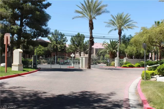 MLS: 2194460 Condo For Sale