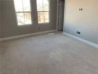 Photo #6: 2194466 Listing