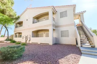 Photo #3: 2194479 Listing