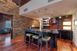 Photo #6: 2194483 Listing 