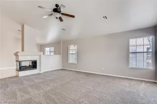 Photo #4: 2194523 Listing 