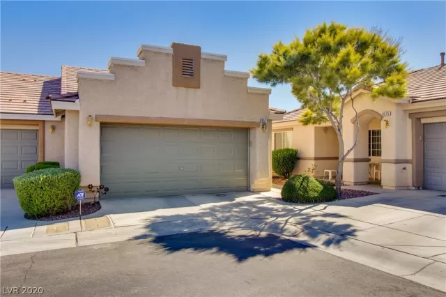 MLS: 2194526 Condo For Sale