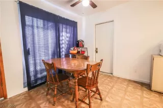 Photo #4: 2194530 Listing