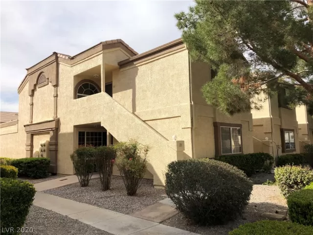 MLS: 2194583 Condo For Sale