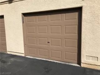 Photo #1: 2194583 Listing 