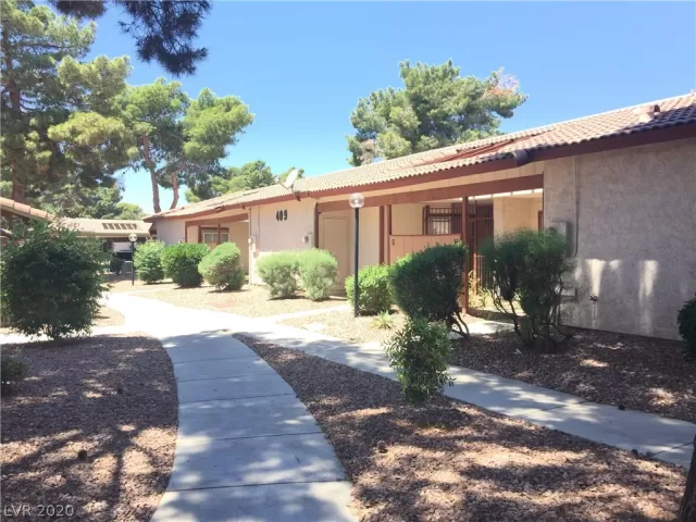 MLS: 2194663 Condo For Sale