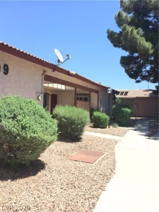 Photo #2: 2194663 Listing