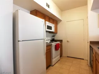 Photo #5: 2194784 Listing 