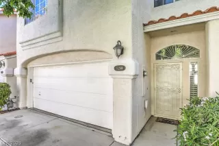 Photo #3: 2194828 Listing