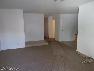 Photo #3: 2194931 Listing