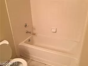 Photo #6: 2194952 Listing 