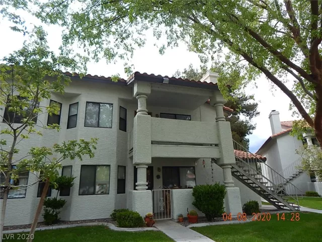 MLS: 2194987 Condo For Sale