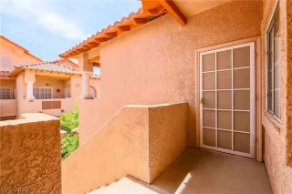 Photo #2: 2195090 Listing 