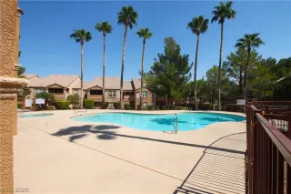 Photo #2: 2195124 Listing 