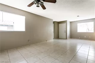 Photo #4: 2195134 Listing 