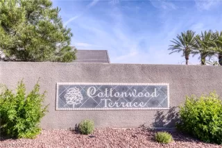 Photo #1: 2195141 Listing