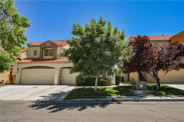 MLS: 2195169 Condo For Sale
