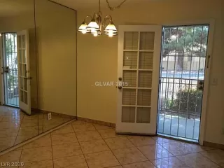 Photo #4: 2195239 Listing 