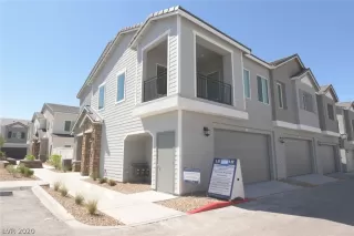 Photo #1: 2195265 Listing