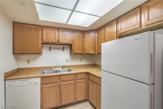 Photo #6: 2195276 Listing 