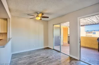 Photo #4: 2195291 Listing 