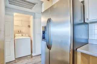 Photo #6: 2195291 Listing 