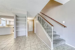 Photo #2: 2195509 Listing 