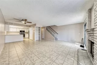 Photo #4: 2195509 Listing 