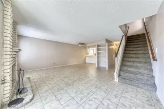 Photo #6: 2195509 Listing 