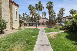 Photo #1: 2195554 Listing