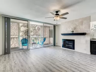 Photo #4: 2195574 Listing