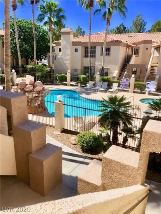 Photo #1: 2195655 Listing 
