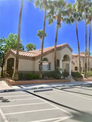Photo #3: 2195655 Listing 