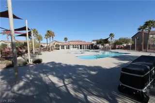 Photo #3: 2195735 Listing 